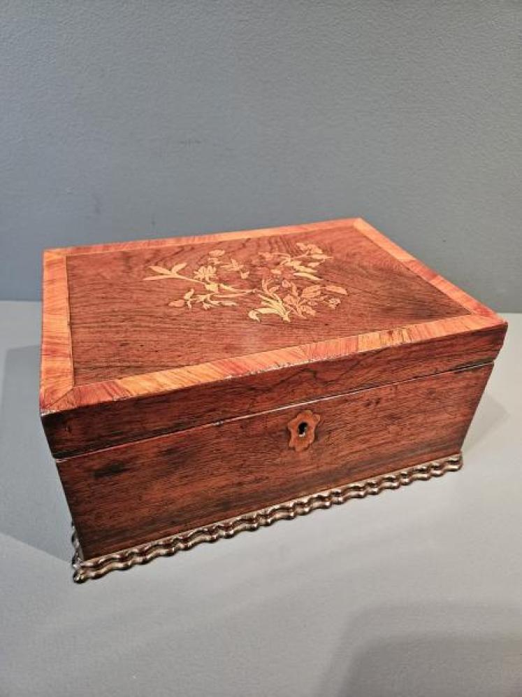 Early Victorian Inlaid Rosewood Box - Image 1