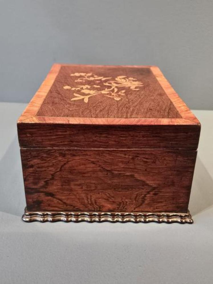 Early Victorian Inlaid Rosewood Box - Image 5