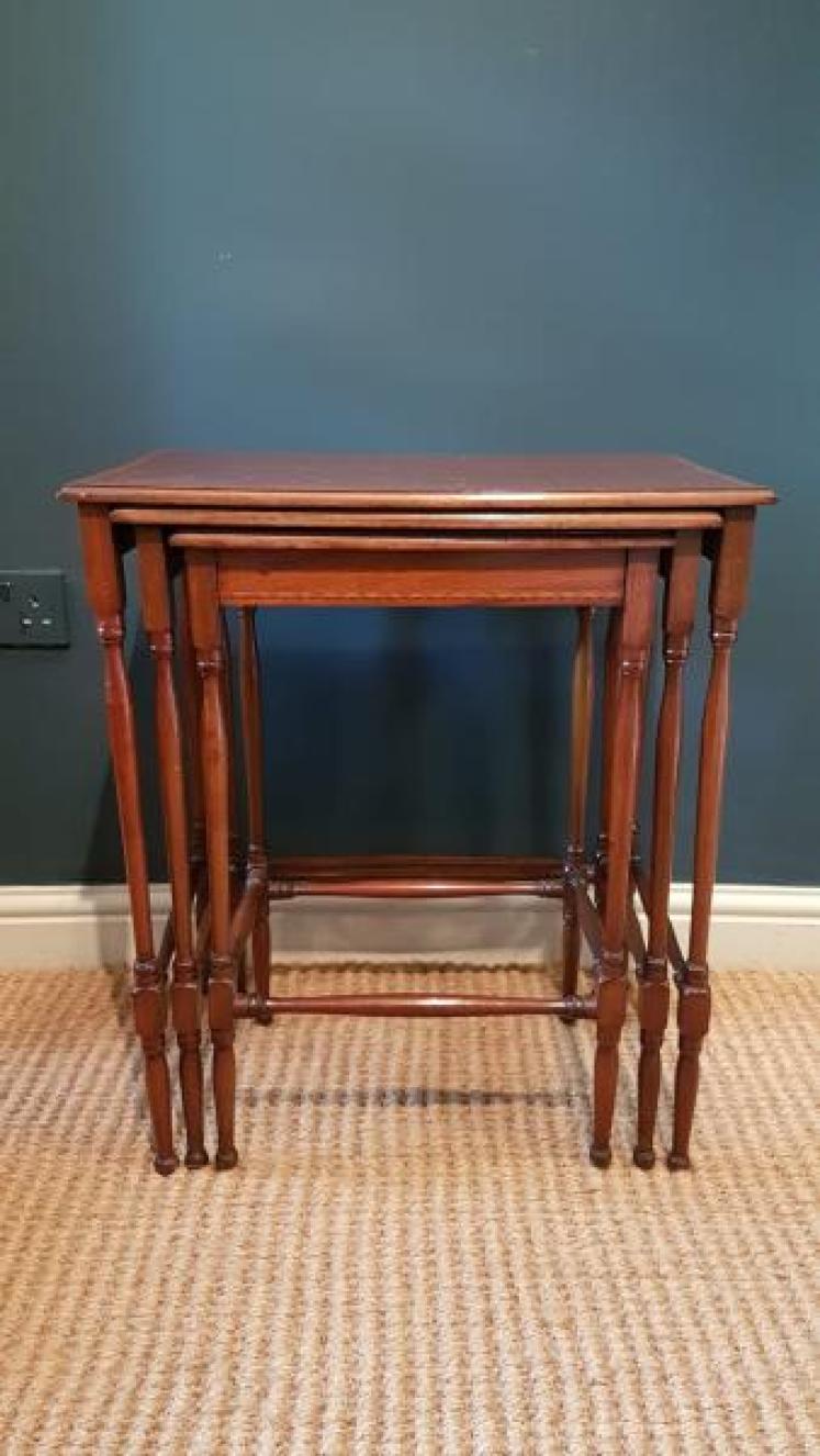 Nest of Edwardian Mahogany Occasional Tables - Image 2