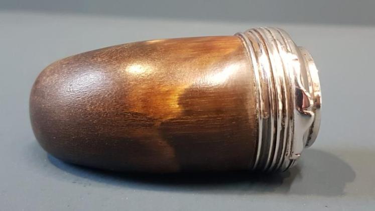 Victorian Snuff Horn with Silver and Citrine Lid - Image 3