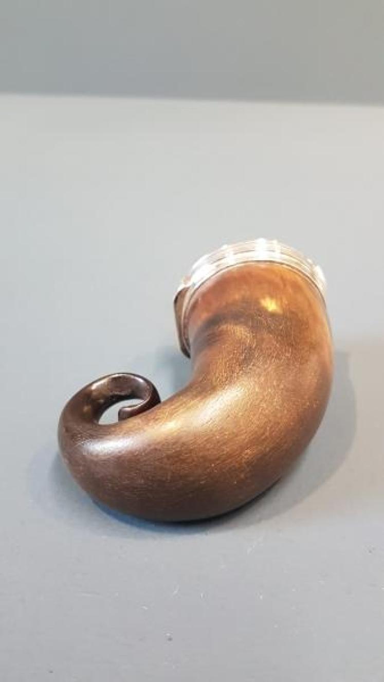Victorian Snuff Horn with Silver and Citrine Lid - Image 5
