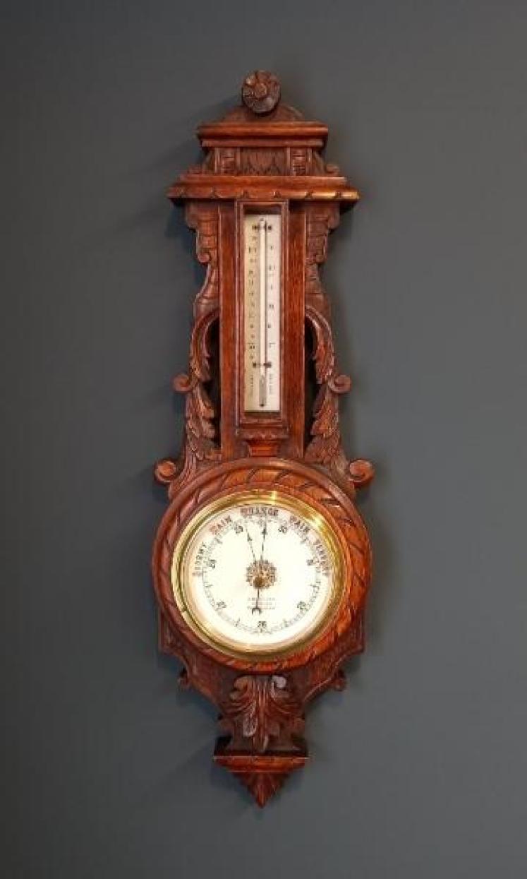 Victorian Oak Chippenham Banjo Barometer - Image 1