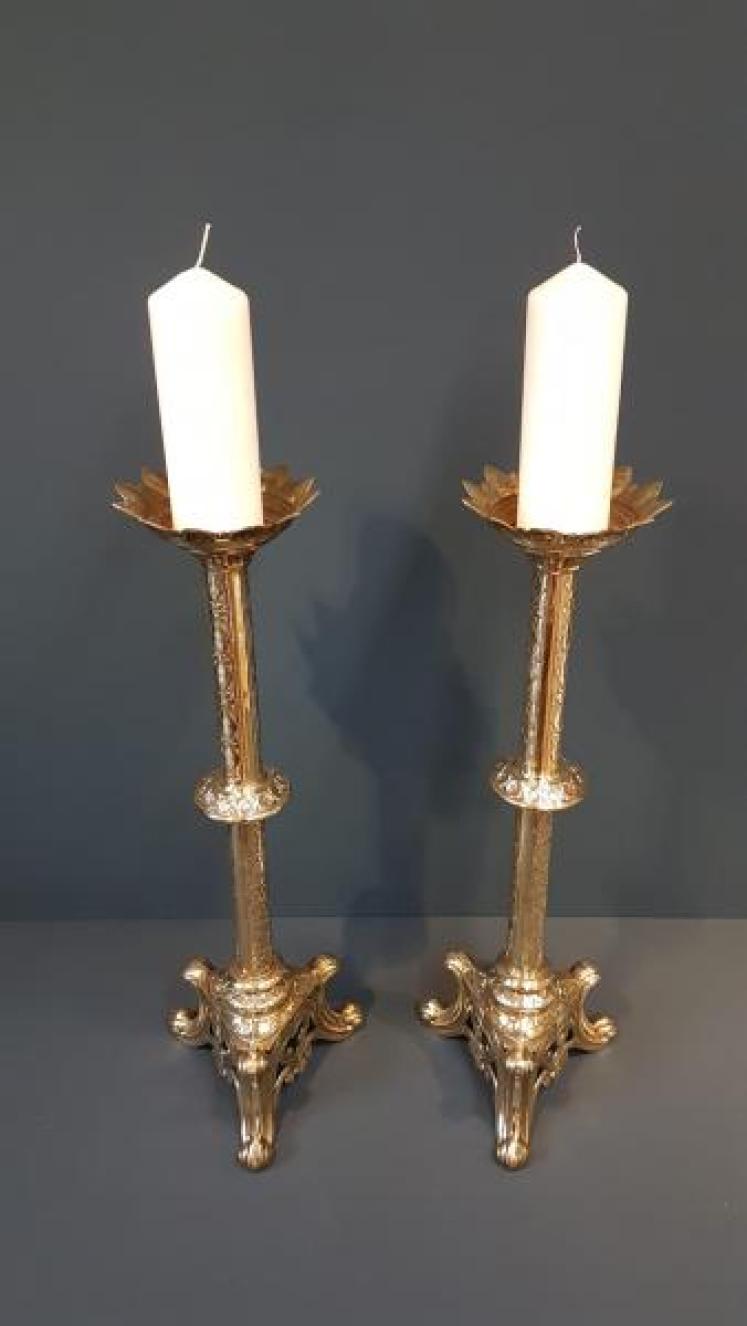 Large Pair of Victorian Brass Pricket Candlesticks  - Image 7
