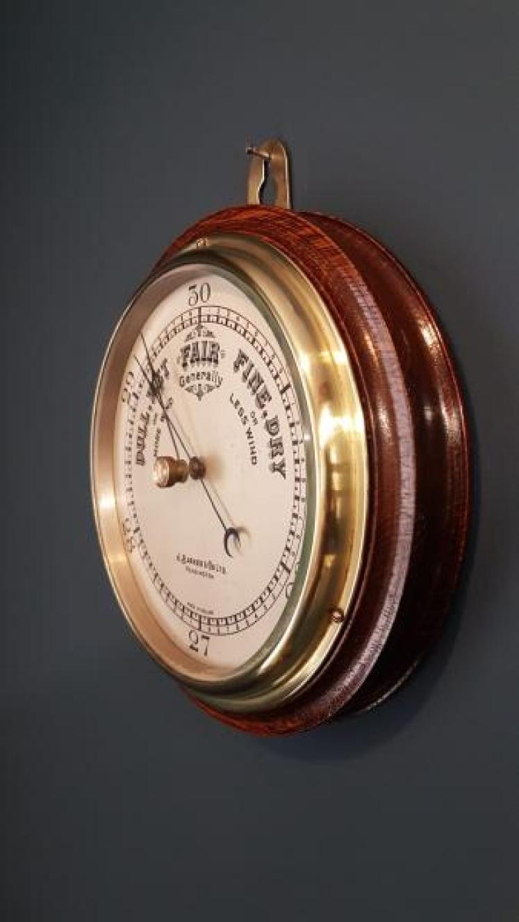 Victorian Barkers Kensington Barometer  - Image 3