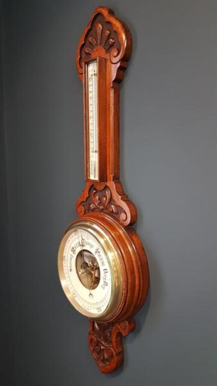 Victorian Solid Oak Cased Banjo Barometer  - Image 4
