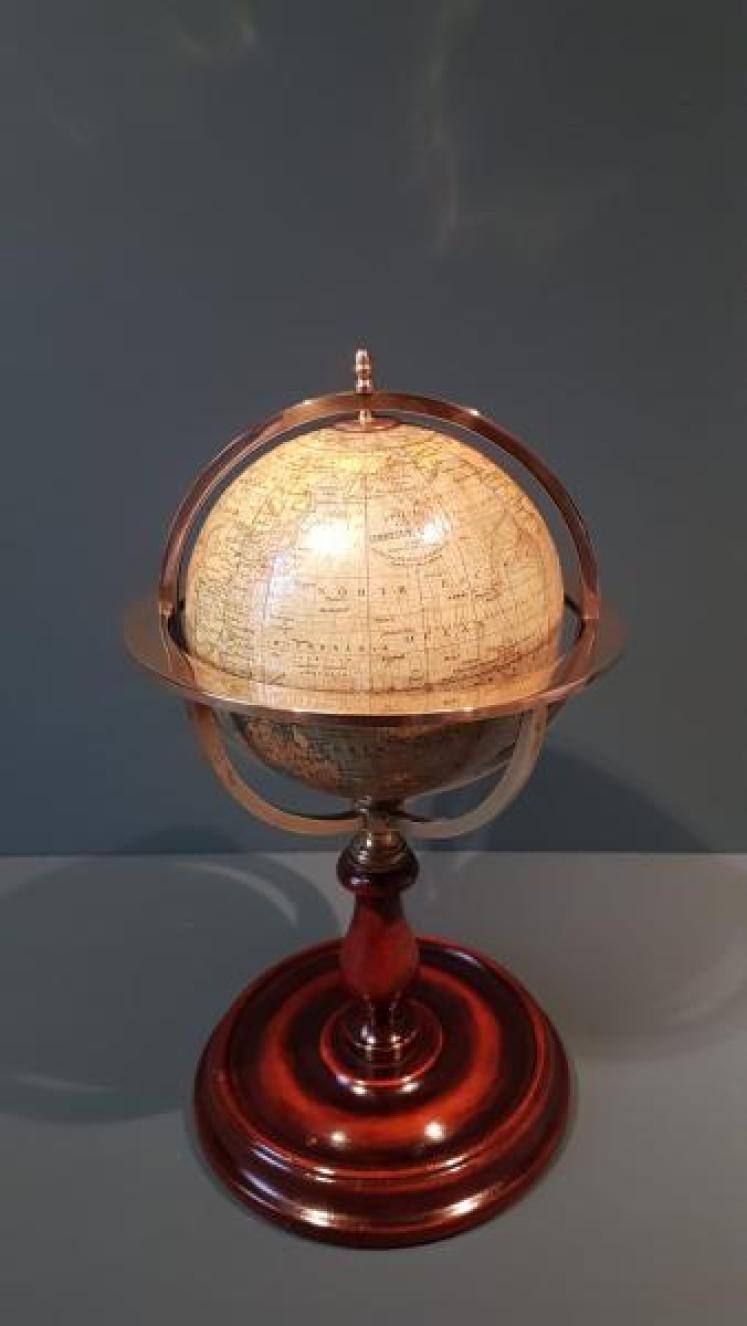 1930's Philips 6" Globe in Revolving Gimbal - Image 1