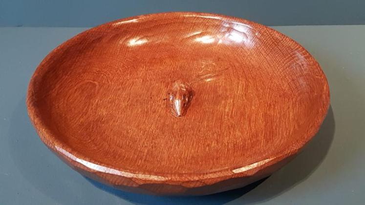 Superb 1950's Mouseman Shallow Bowl  - Image 4
