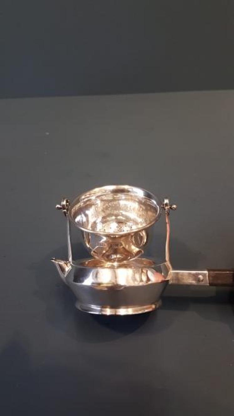 Aspreys Edwardian Silver Tea Strainer - Image 2
