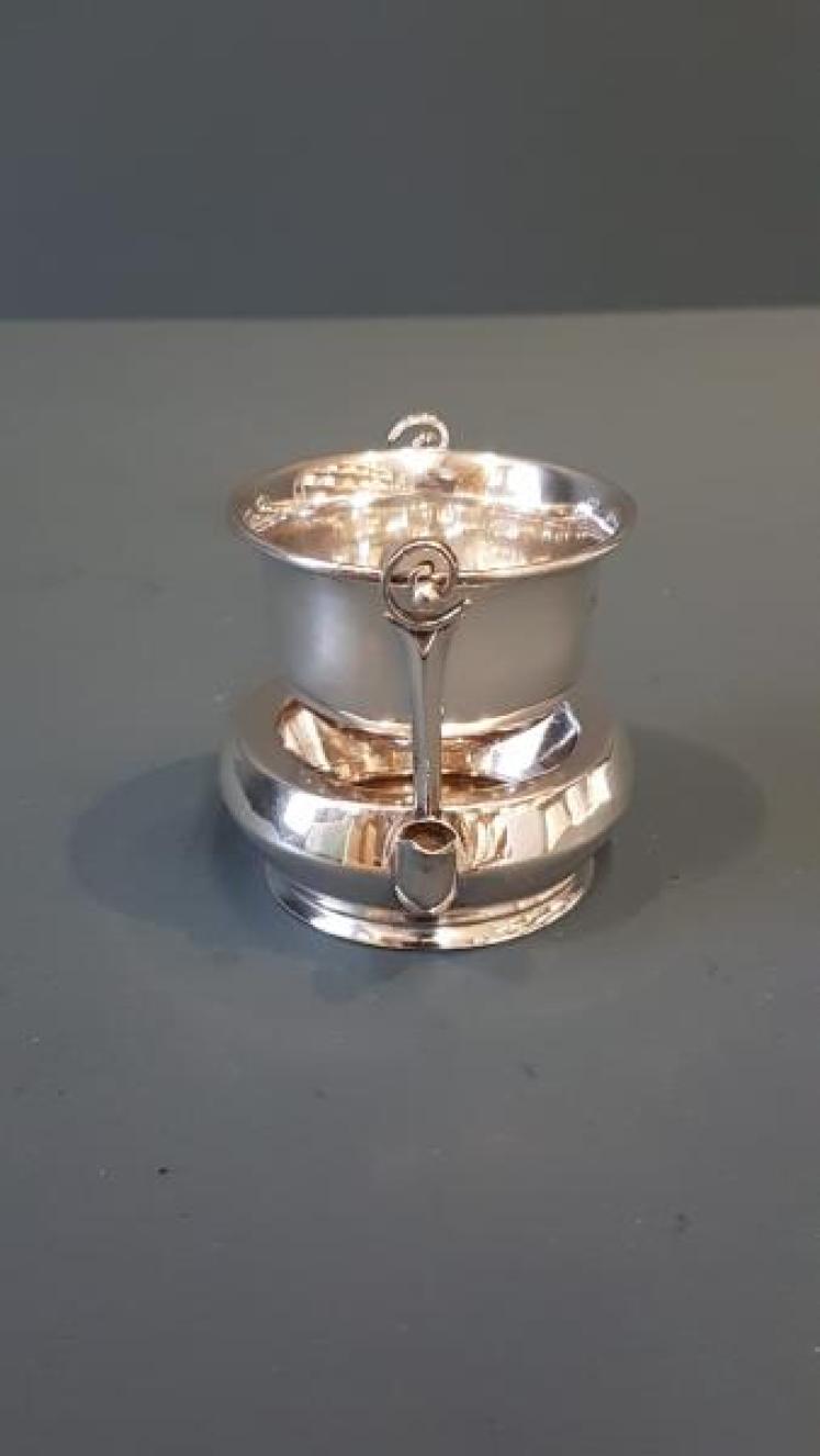 Aspreys Edwardian Silver Tea Strainer - Image 3
