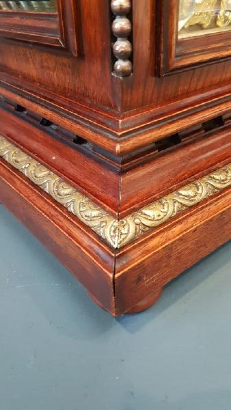 Victorian Walnut Ting-Tang Bracket Clock - Image 5