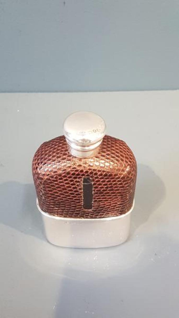 Victorian Silver and Lizard Skin Hip Flask - Image 4