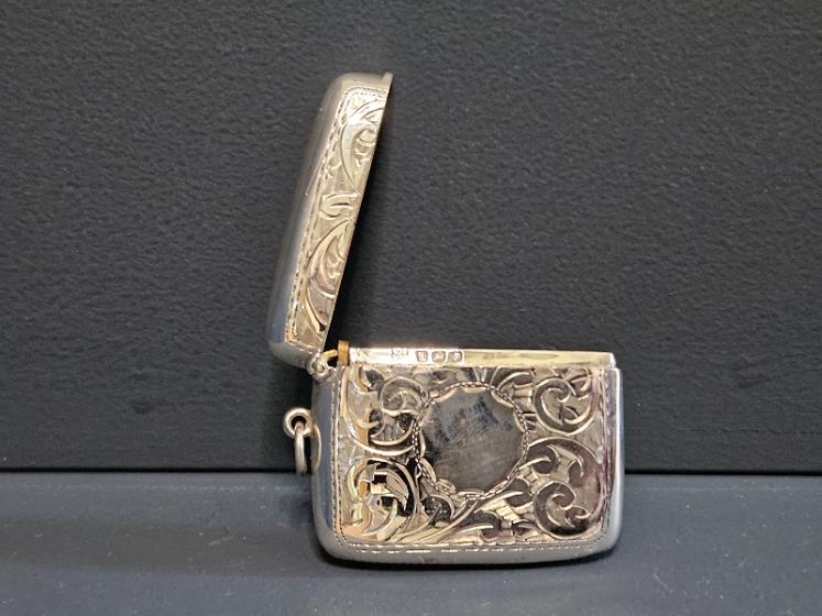Engraved Silver Vesta Case  - Image 3