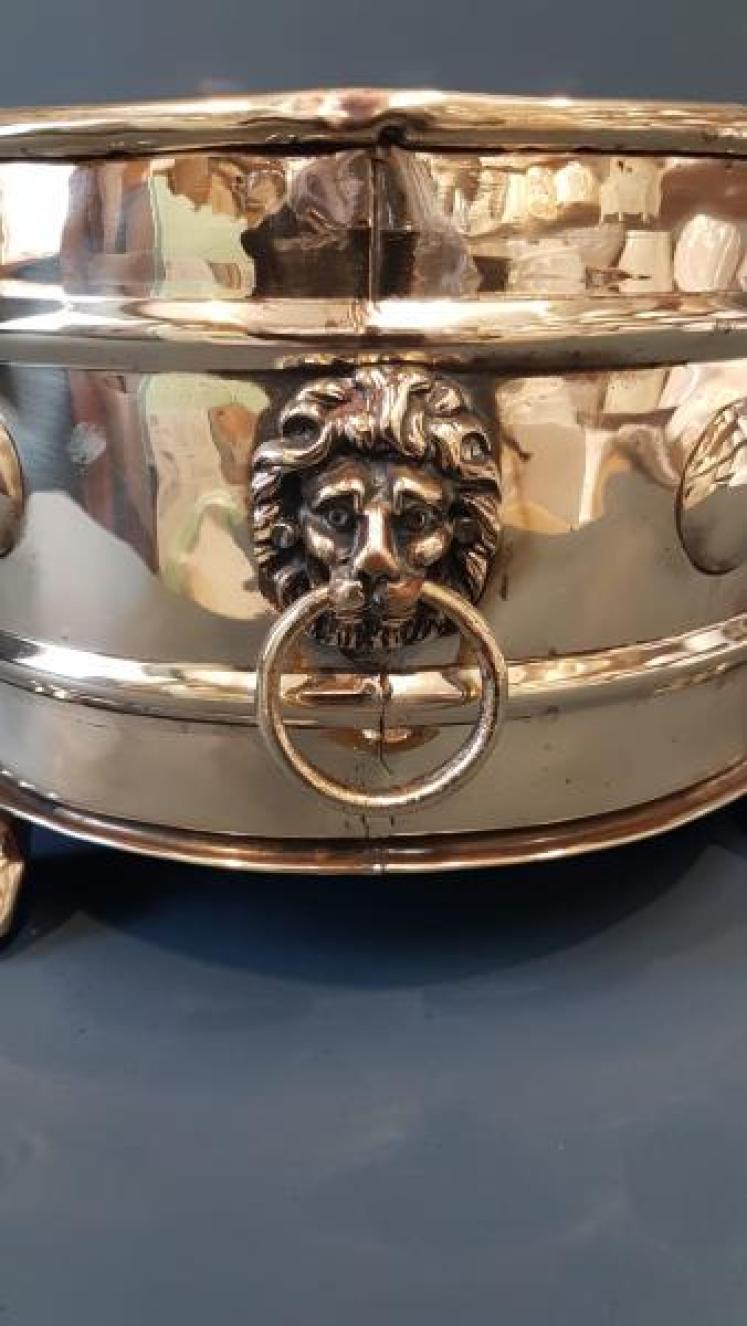 Victorian Oval Brass Planter - Image 3