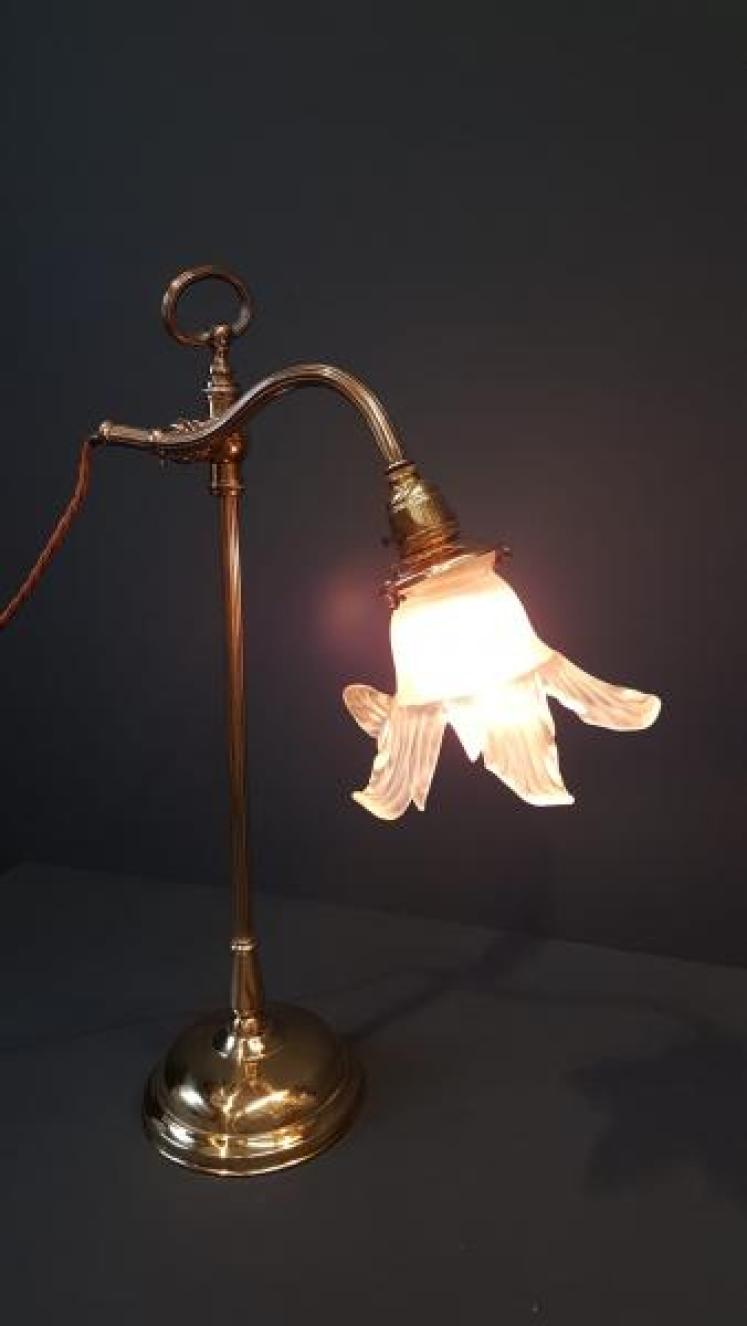 Edwardian Adjustable Table Lamp and Shade - Image 2