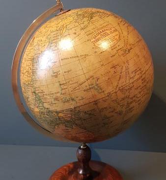 Immaculate 1930's Geographia 10" Globe