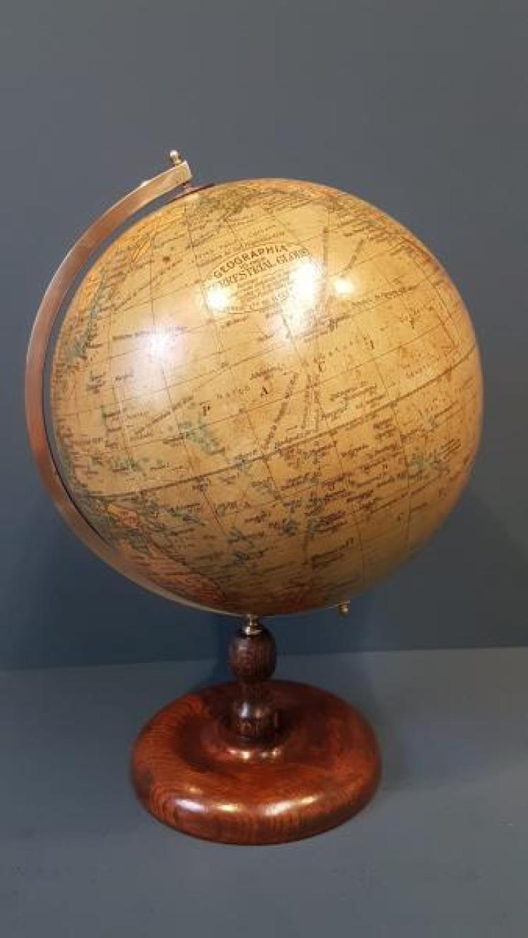 Immaculate 1930's Geographia 10" Globe - Image 2