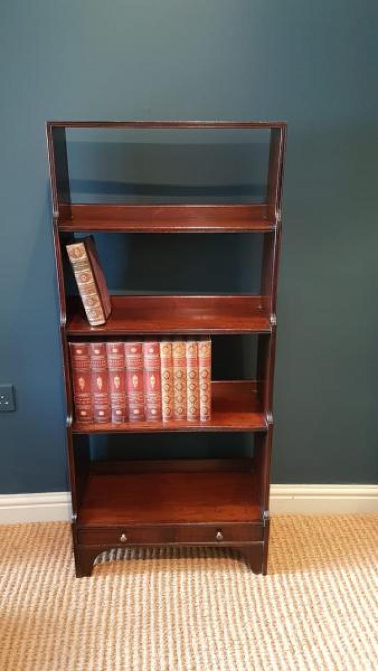 Regency Mahogany Waterfall Bookcase - Image 7