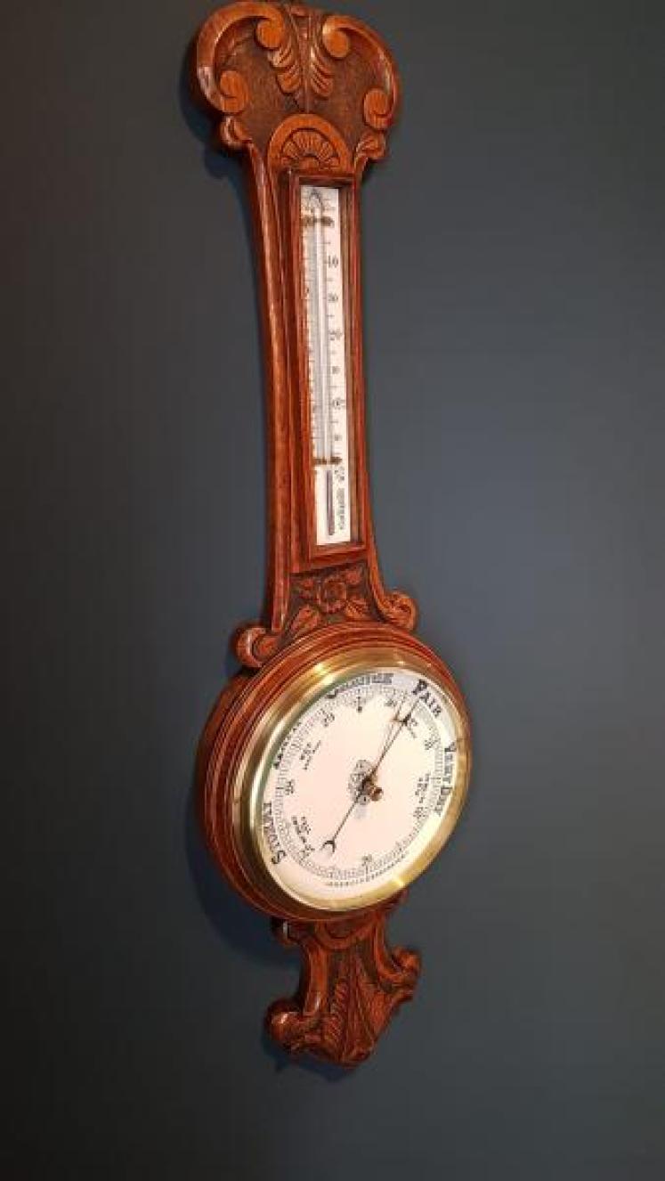 Victorian Oak Cased Banjo Barometer - Image 3