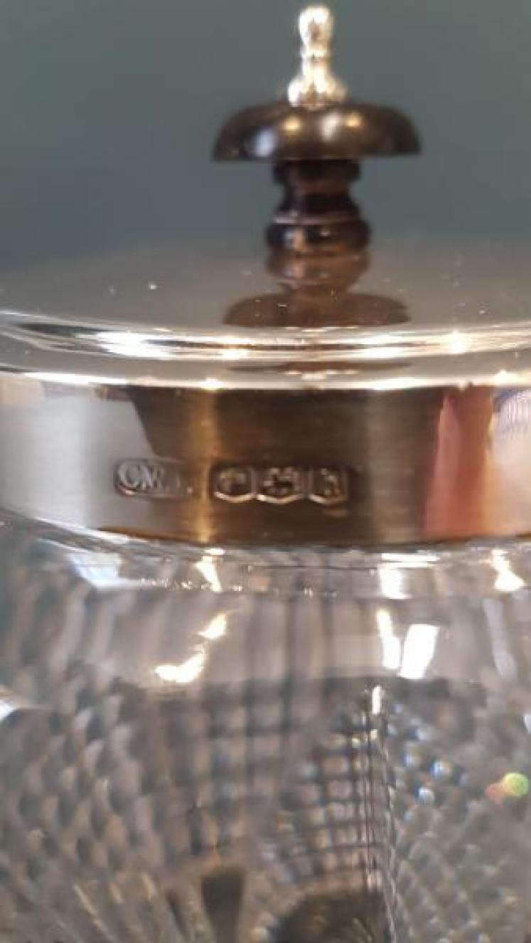 George V Solid Silver And Cut Crystal Biscuit Jar - Image 5