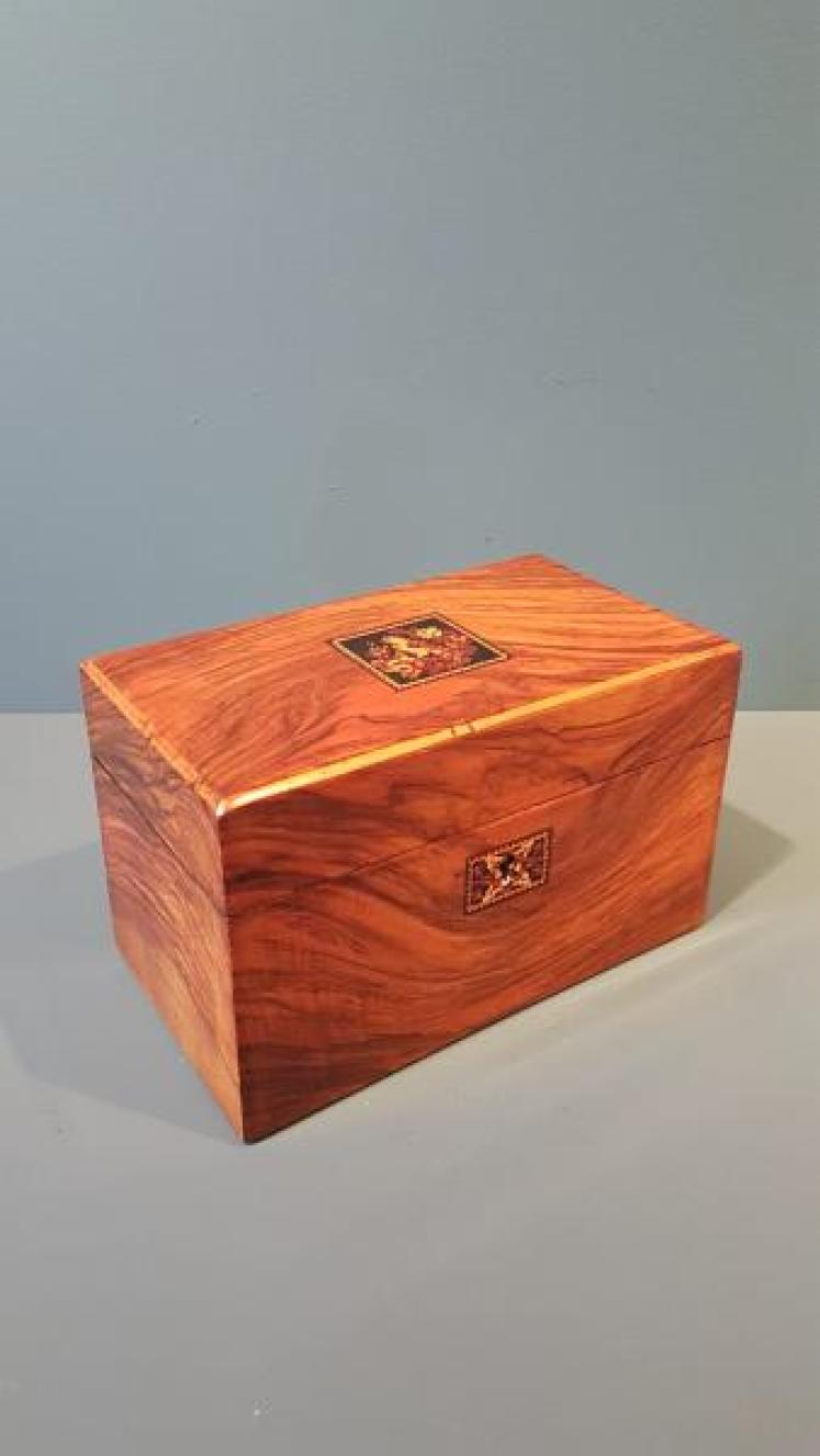 Victorian Walnut Tunbridge Ware Inlaid Tea Caddy - Image 1