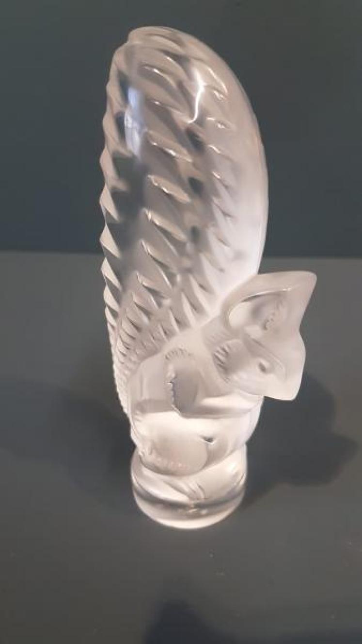 Lalique Opalescent Squirrel - Image 3