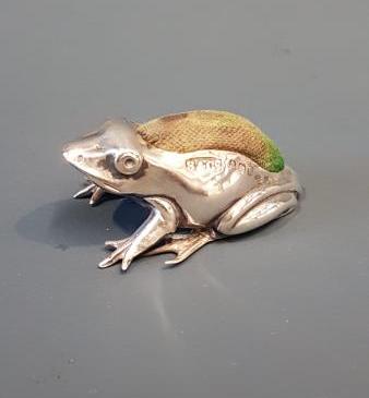 Silver Frog Pin Cushion