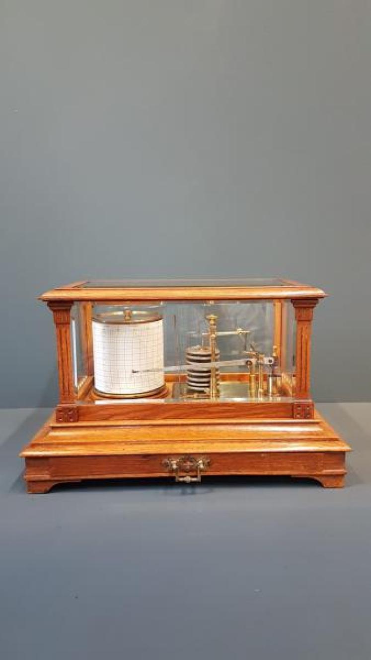 Top Quality Short and Mason Barograph  - Image 3