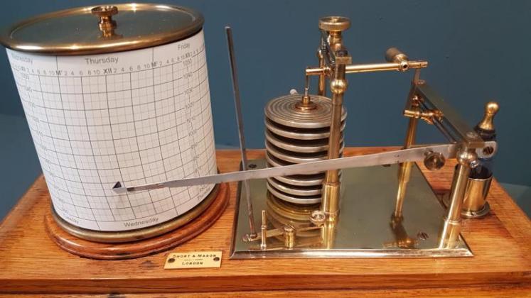 Top Quality Short and Mason Barograph  - Image 4