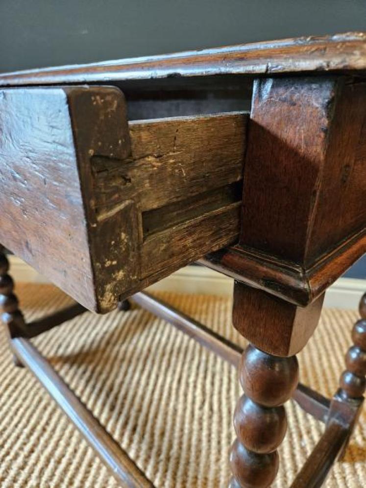 Early Walnut Single Drawer Side Table  - Image 4