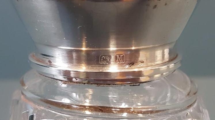 Fine Quality Cut Crystal and Silver Sugar Shaker - Image 4