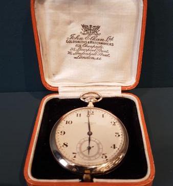Immaculate 9ct Gold Waltham Pocket Watch 