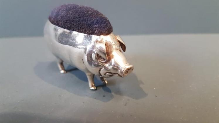 Edwardian Adie & Lovekin Silver Pig Pin Cushion - Image 2