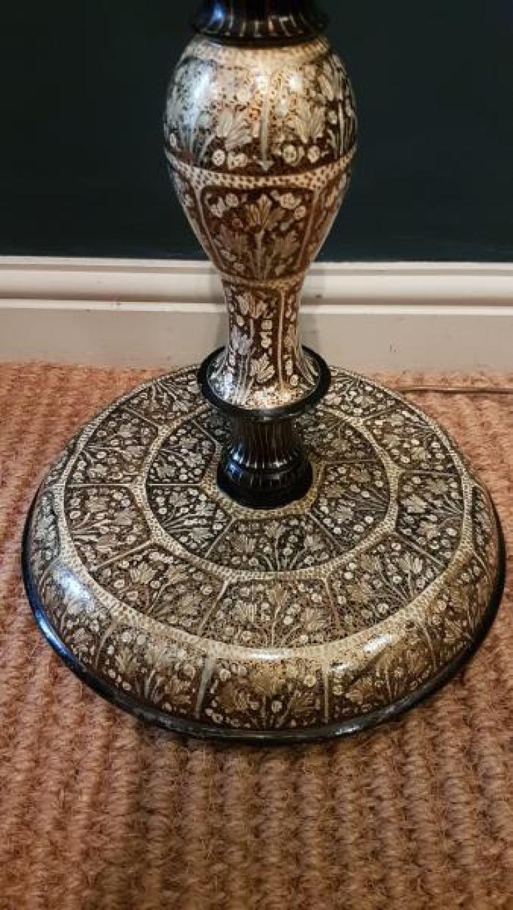 Superb Hand Painted Kashmiri Lamp Standard - Image 5