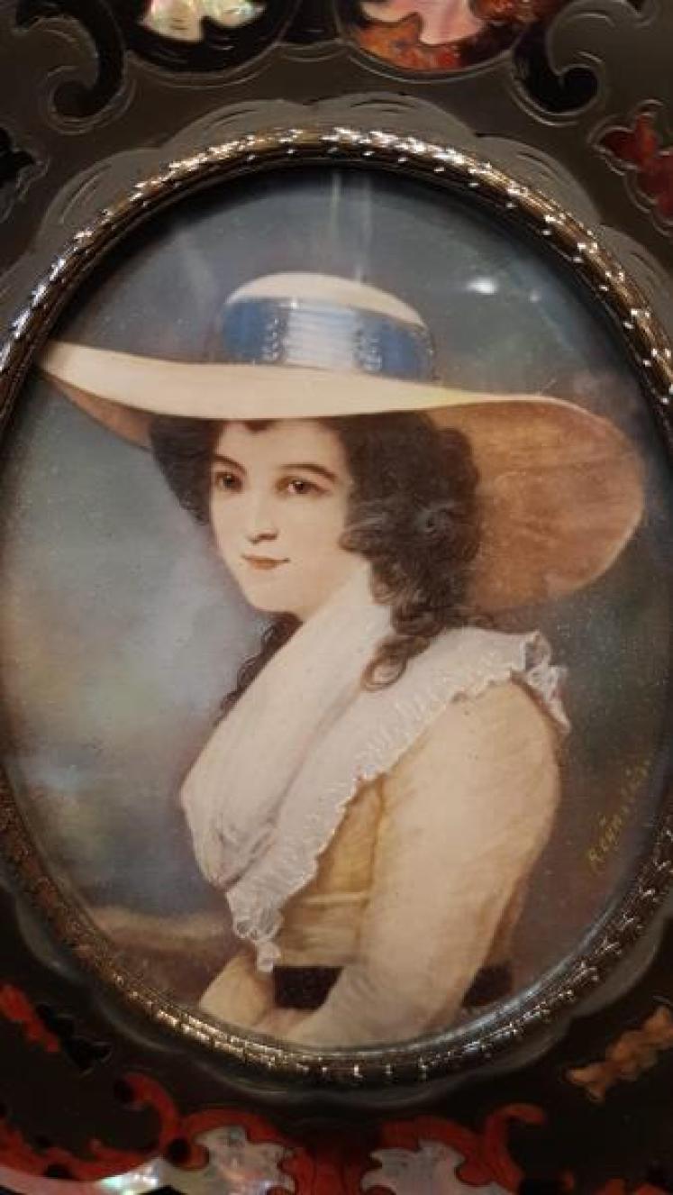 Superb Victorian Miniature Portrait - Image 3