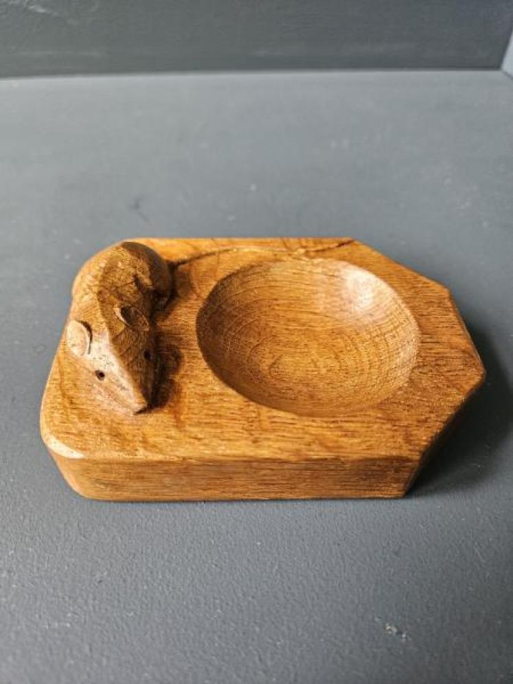 Bespoke Mouseman Pin Tray - Image 2