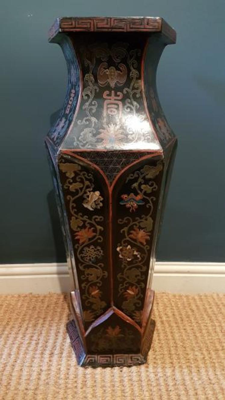 Large Pair of Victorian Papier Mache Vases - Image 6