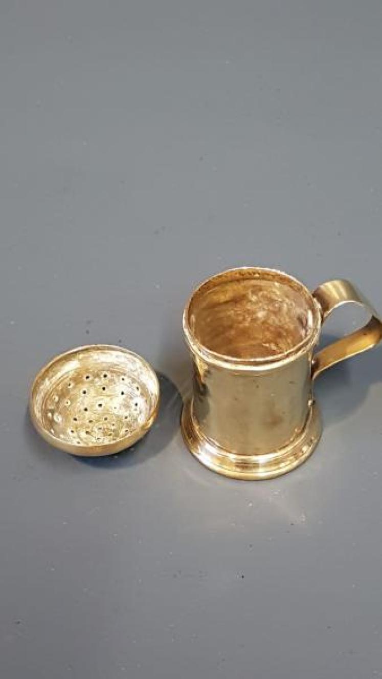 George III Brass Flour Sifter  - Image 4