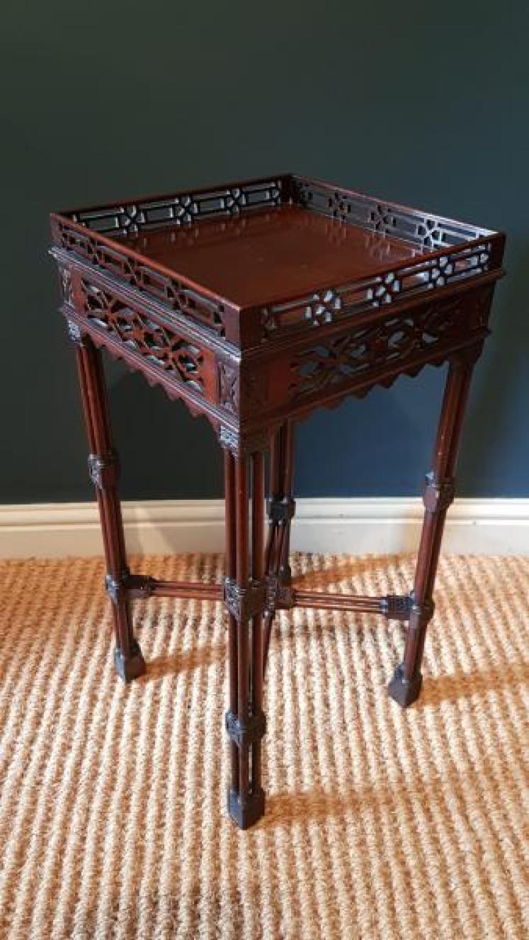 Fine Quality Victorian Mahogany Kettle Stand - Image 4