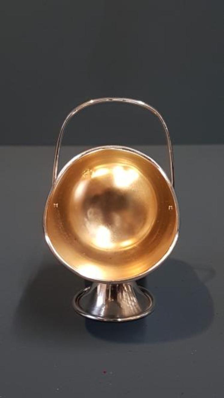 Sampson Mordan Silver Scuttle - Image 2