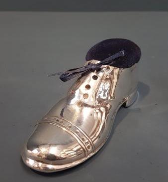 George V Chester Silver Brogue Pin Cushion