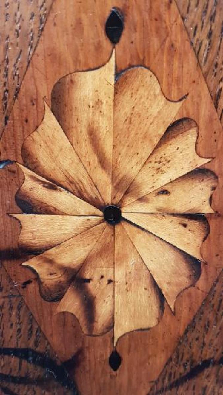 George III Inlaid Oak Candle Box - Image 5