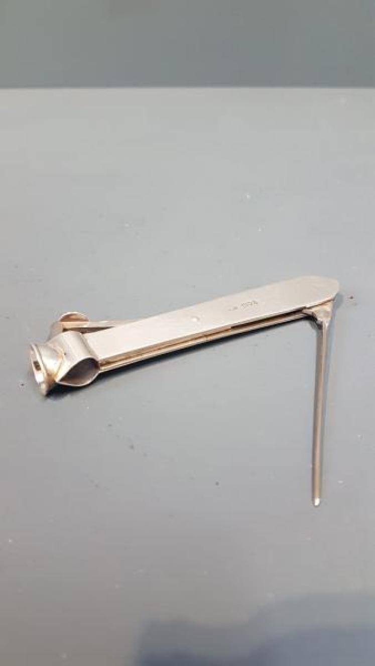 George V Silver Cigar Cutter and Piercer - Image 1