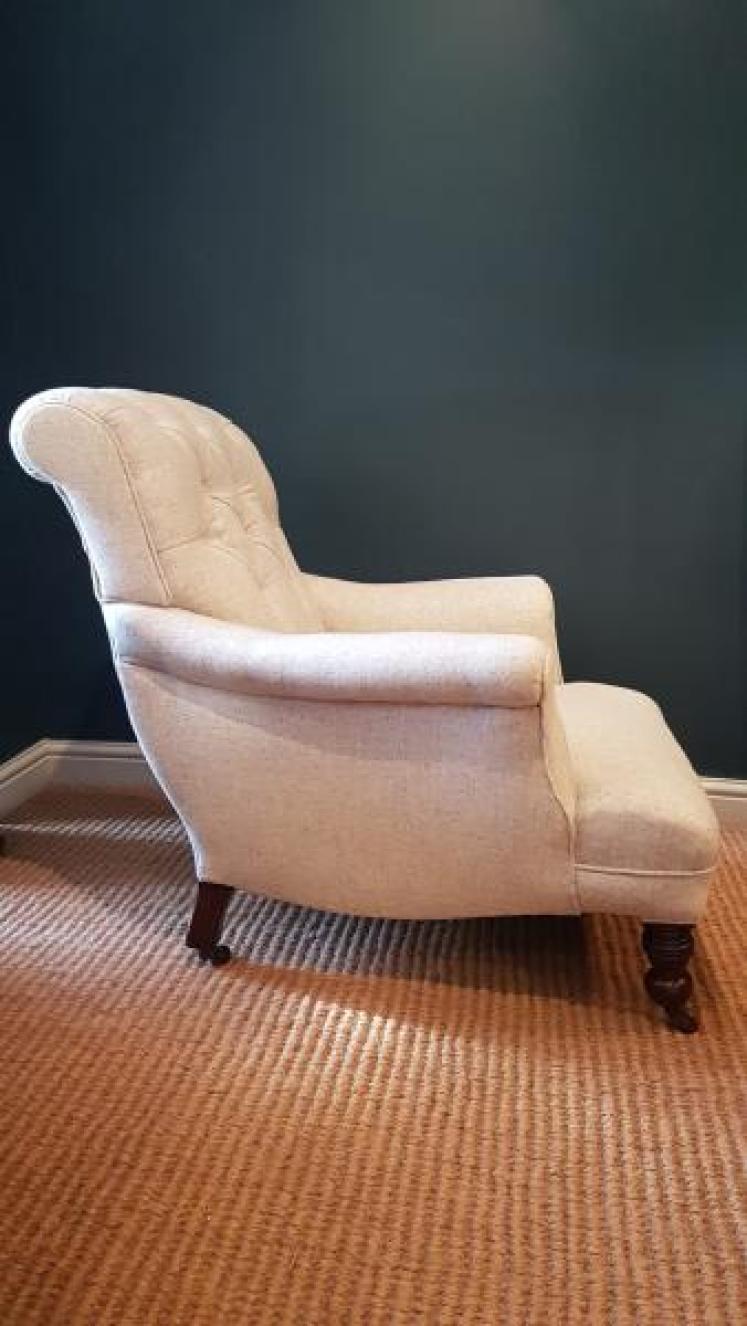 Superb Victorian Button Back Easy Chair - Image 6