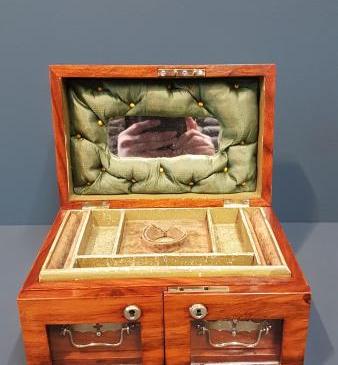 Victorian Figured Walnut Jewellery Box