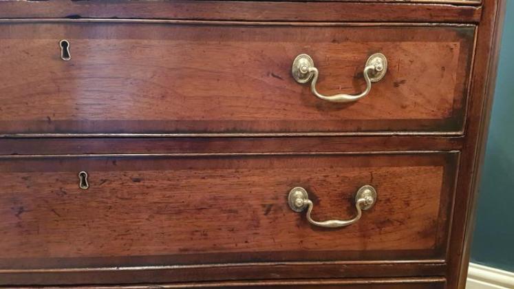 George III Solid Walnut Chest of Drawers - Image 4