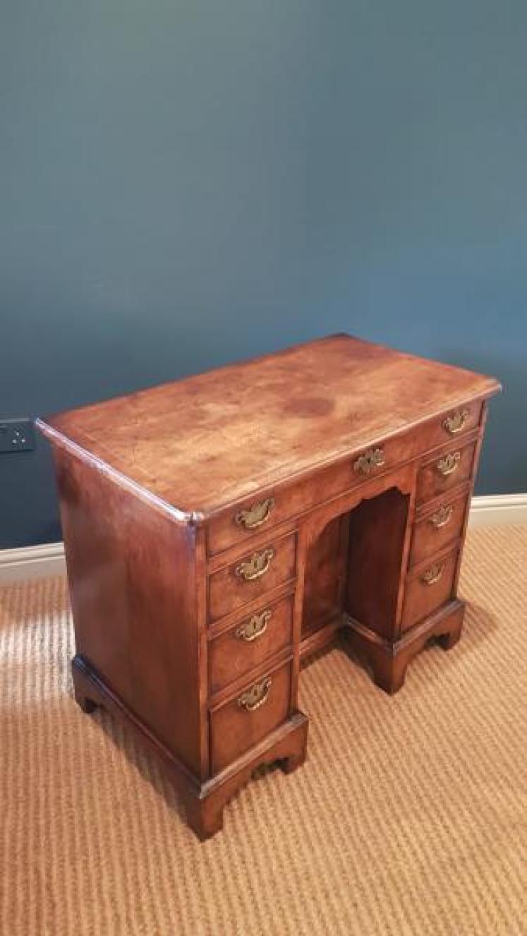George II Walnut Kneehole Desk - Image 7