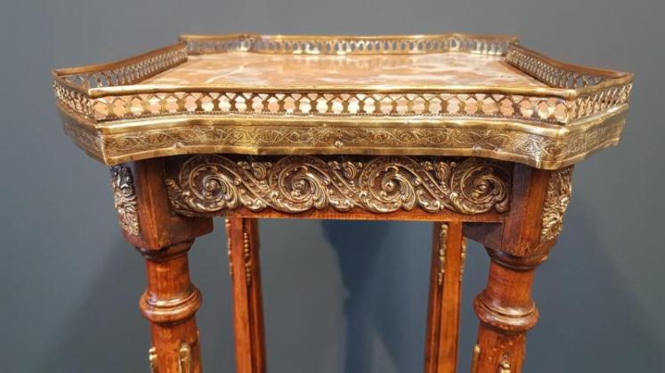 Victorian Walnut & Gilt Ormolu Plant Stand - Image 7