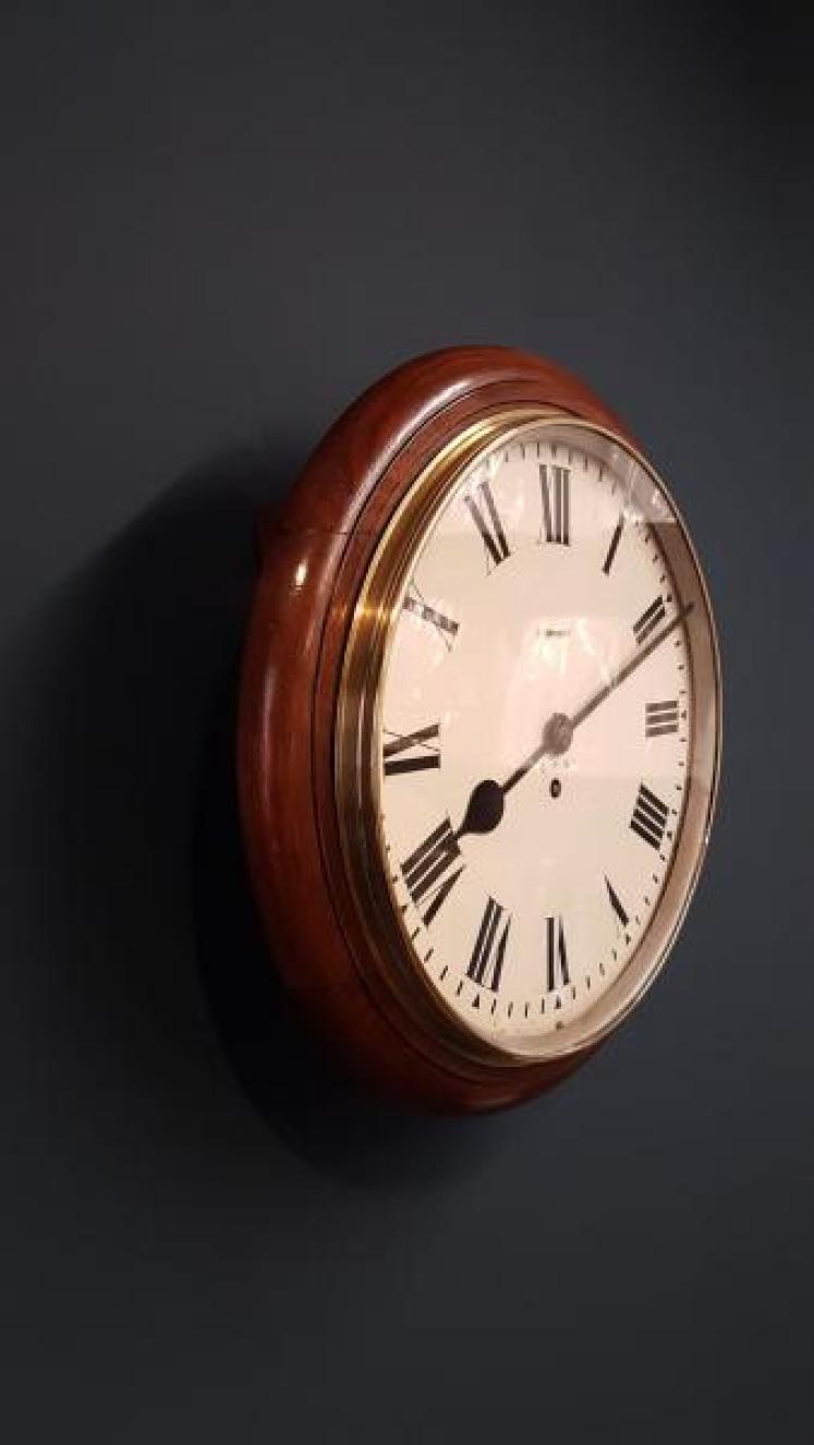 Edwardian Walnut Cased G.P.O. Dial Clock - Image 3