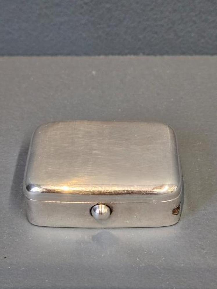 Edwardian Silver Table Top Vesta - Image 1