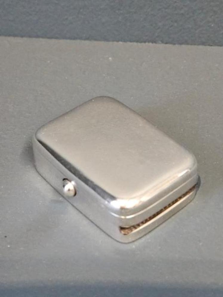 Edwardian Silver Table Top Vesta - Image 6